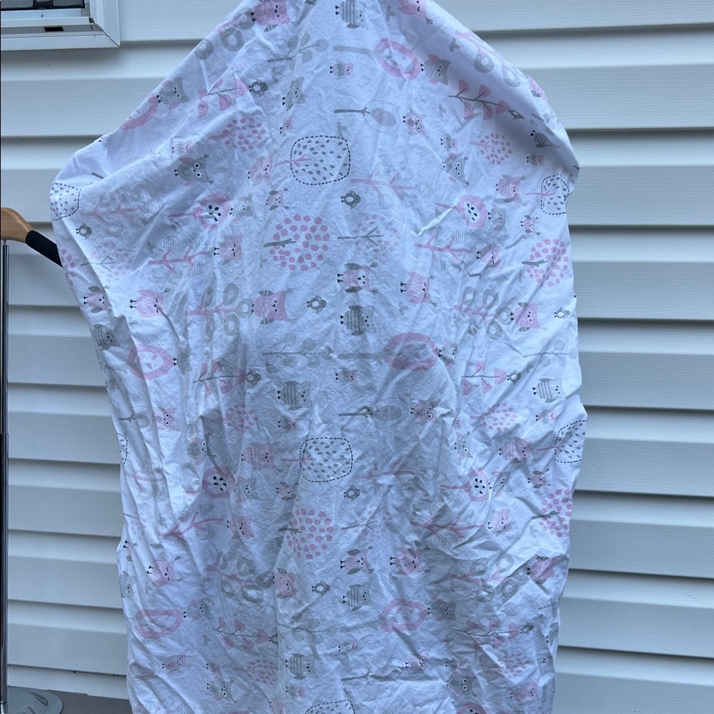 Pottery Barn Kids White and Pink crib Sheet